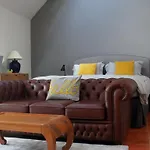 Bishops Farm Studio